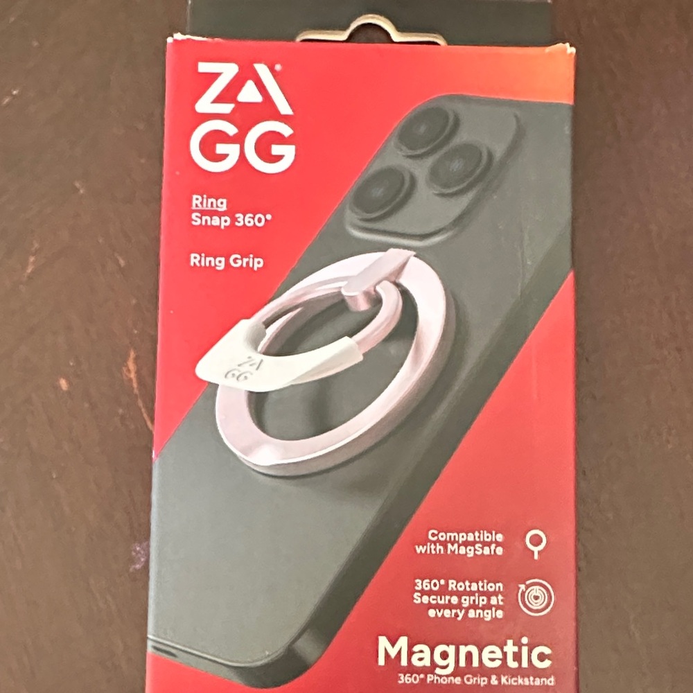 ZAGG Magnetic Phone Ring Grip